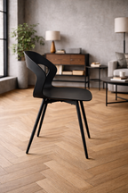 Sedia semplice opaca