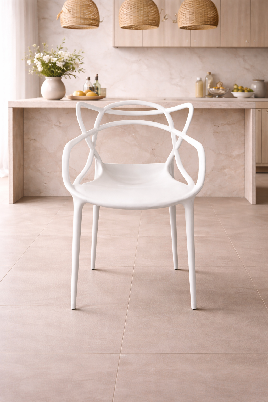 Sedia intrecciata bianca opaca